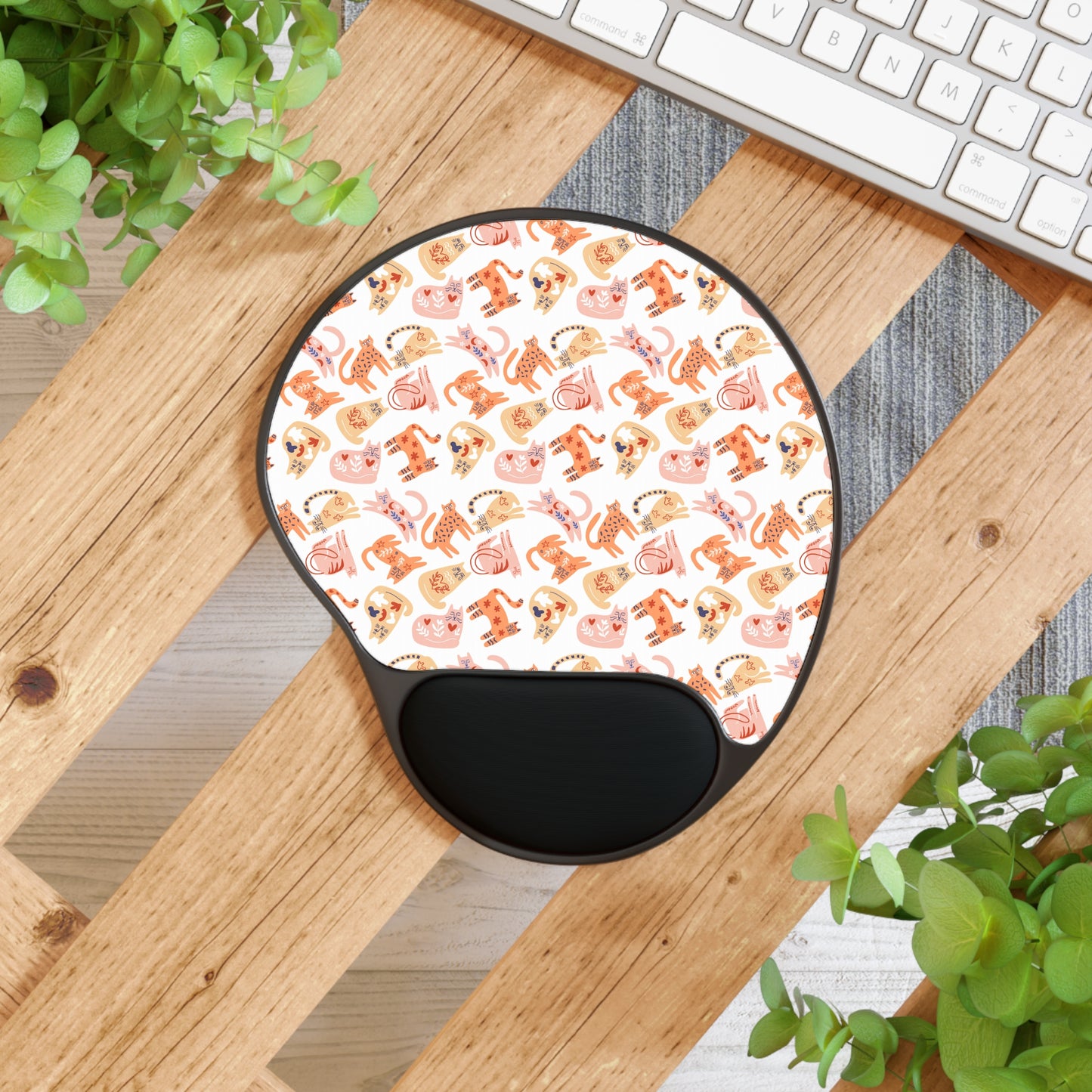 Mouse Pad with Wrist Rest, Ergonomic Mousepad with Wrist Support, Cat Design, Gaming Mousepad, Nordic Scandinavian Style Inspired Folk Art