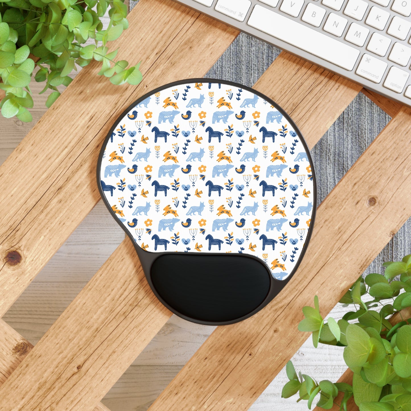 Mouse Pad with Wrist Rest, Ergonomic Mousepad with Wrist Support, Gaming Mousepad, Nordic Scandinavian Style Inspired Home Office Decor