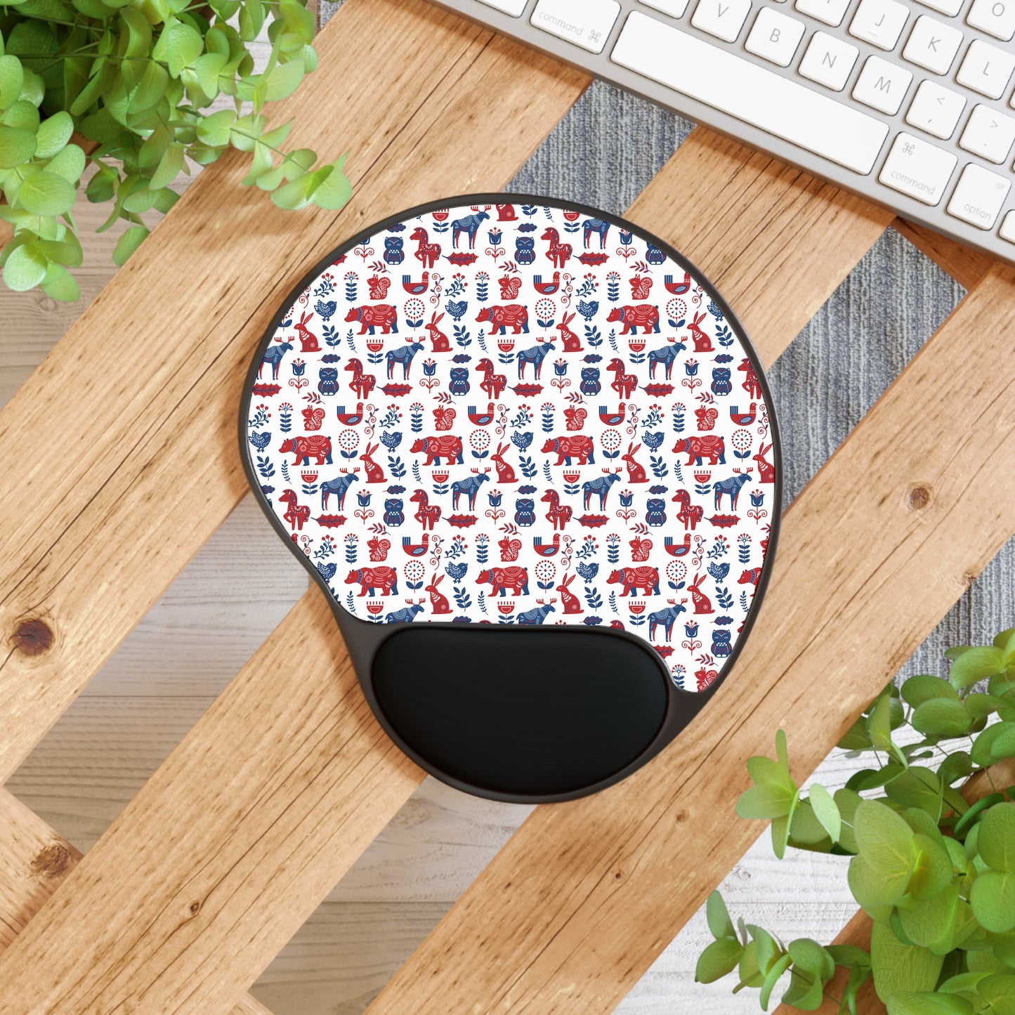 Mouse Pad with Wrist Rest, Ergonomic Mousepad with Wrist Support, Gaming Mousepad, Nordic Scandinavian Style Inspired Home Office Decor