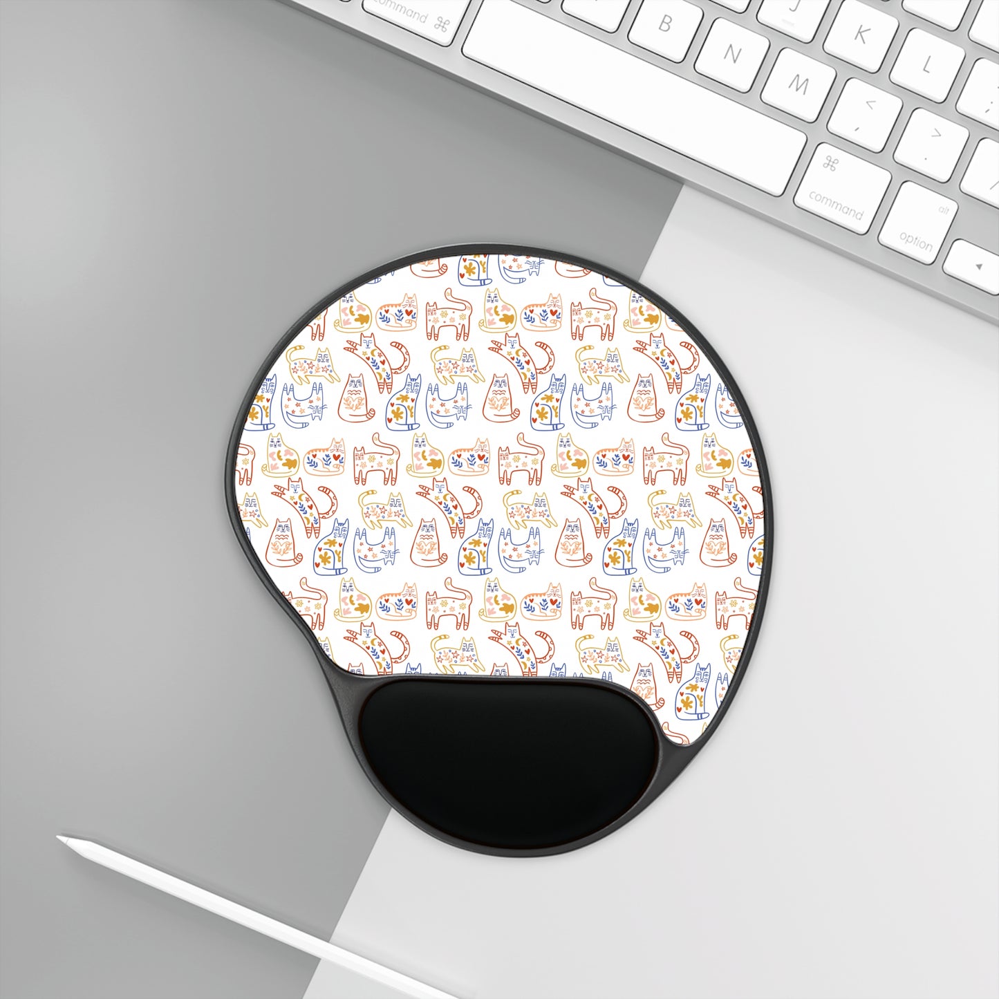Mouse Pad with Wrist Rest, Ergonomic Mousepad with Wrist Support, Cat Design, Gaming Mousepad, Nordic Scandinavian Style Inspired Folk Art