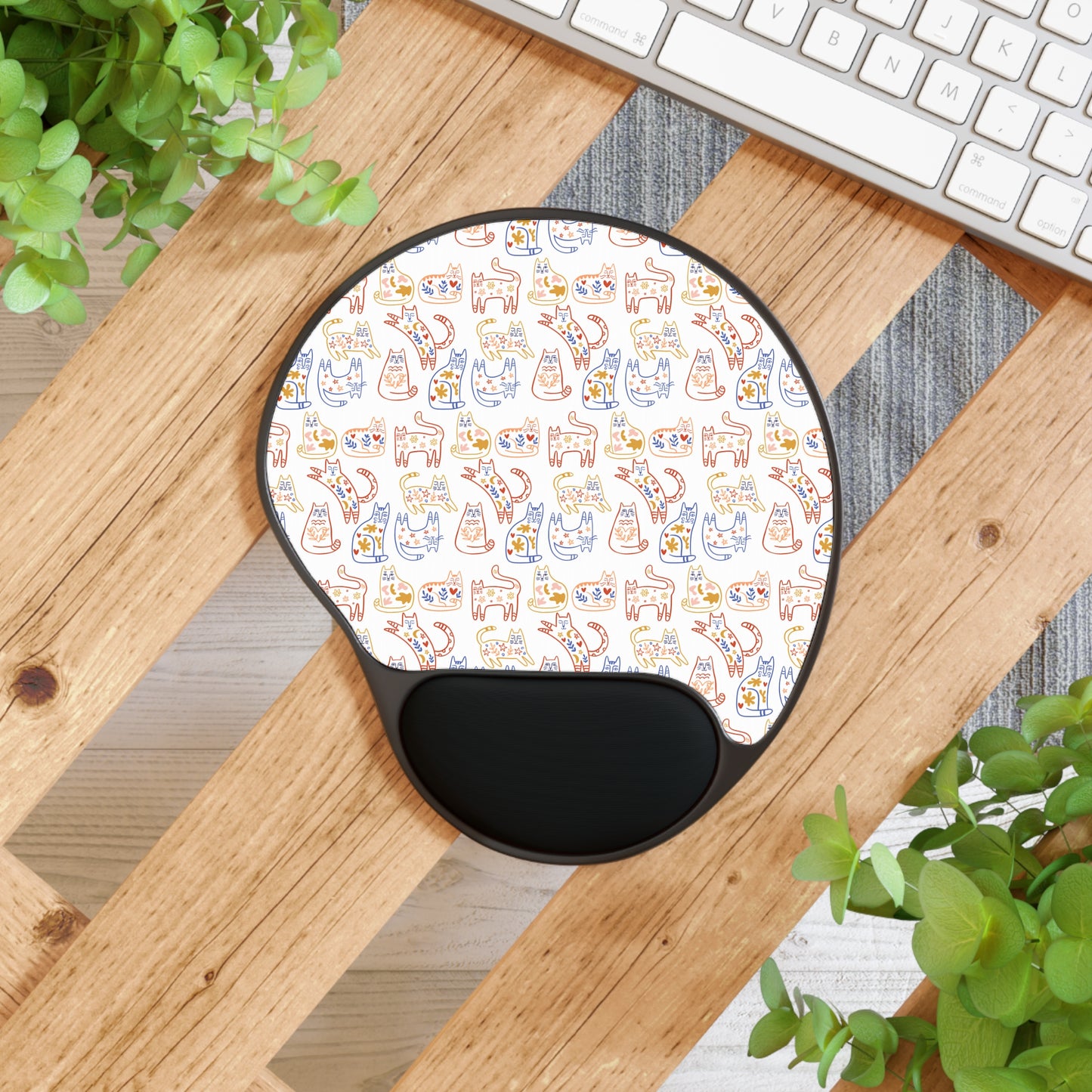 Mouse Pad with Wrist Rest, Ergonomic Mousepad with Wrist Support, Cat Design, Gaming Mousepad, Nordic Scandinavian Style Inspired Folk Art