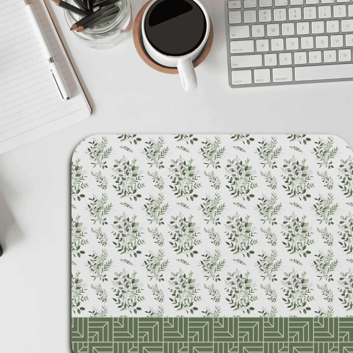 Elegant Floral Mouse Pad, Greenery Desk Accessory, Office Gift, Nature-Inspired Home Decor, Ideal for Work or Study