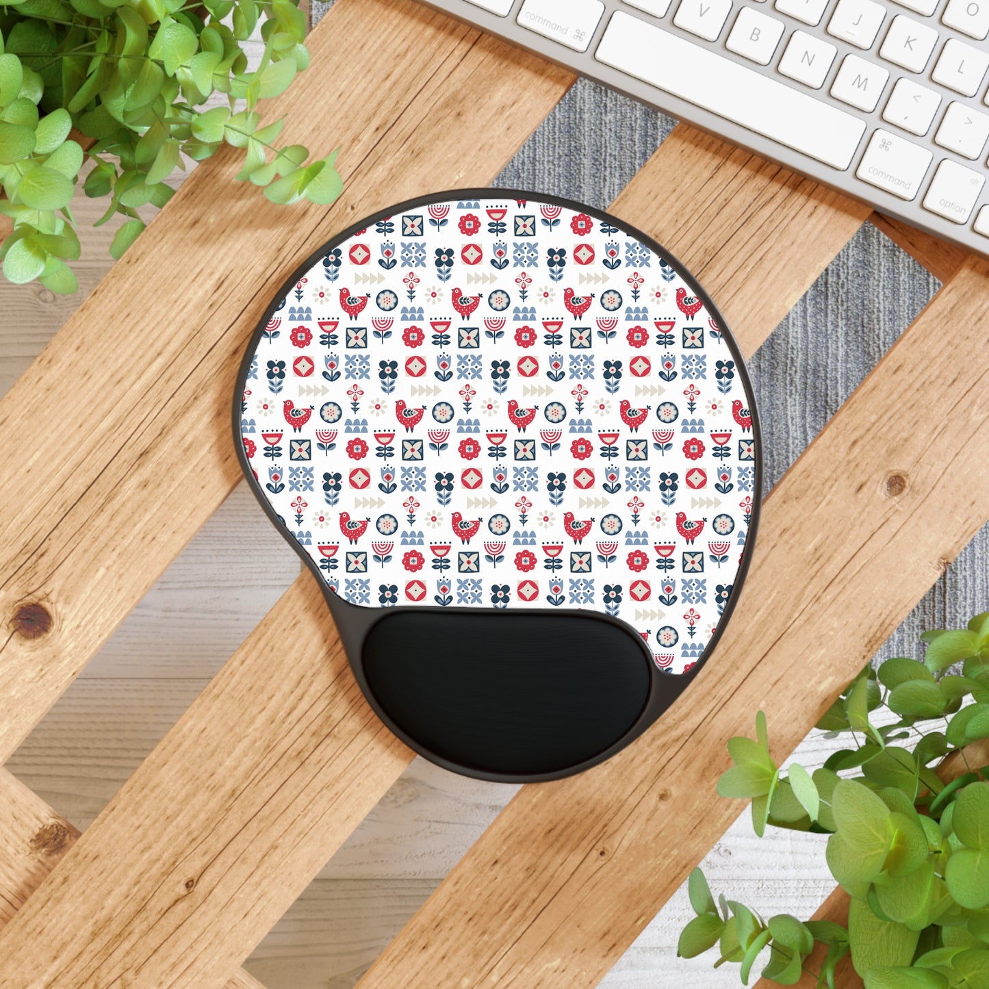 Mouse Pad with Wrist Rest, Ergonomic Mousepad with Wrist Support, Gaming Mousepad, Nordic Scandinavian Style Inspired Home Office Decor