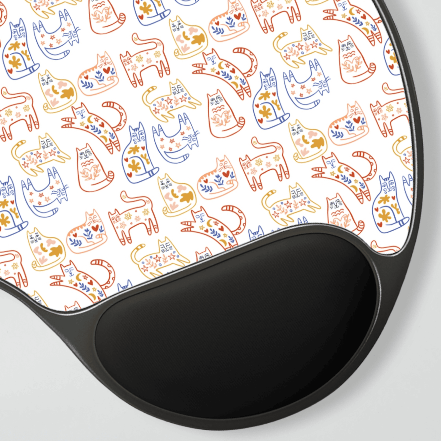 Mouse Pad with Wrist Rest, Ergonomic Mousepad with Wrist Support, Cat Design, Gaming Mousepad, Nordic Scandinavian Style Inspired Folk Art