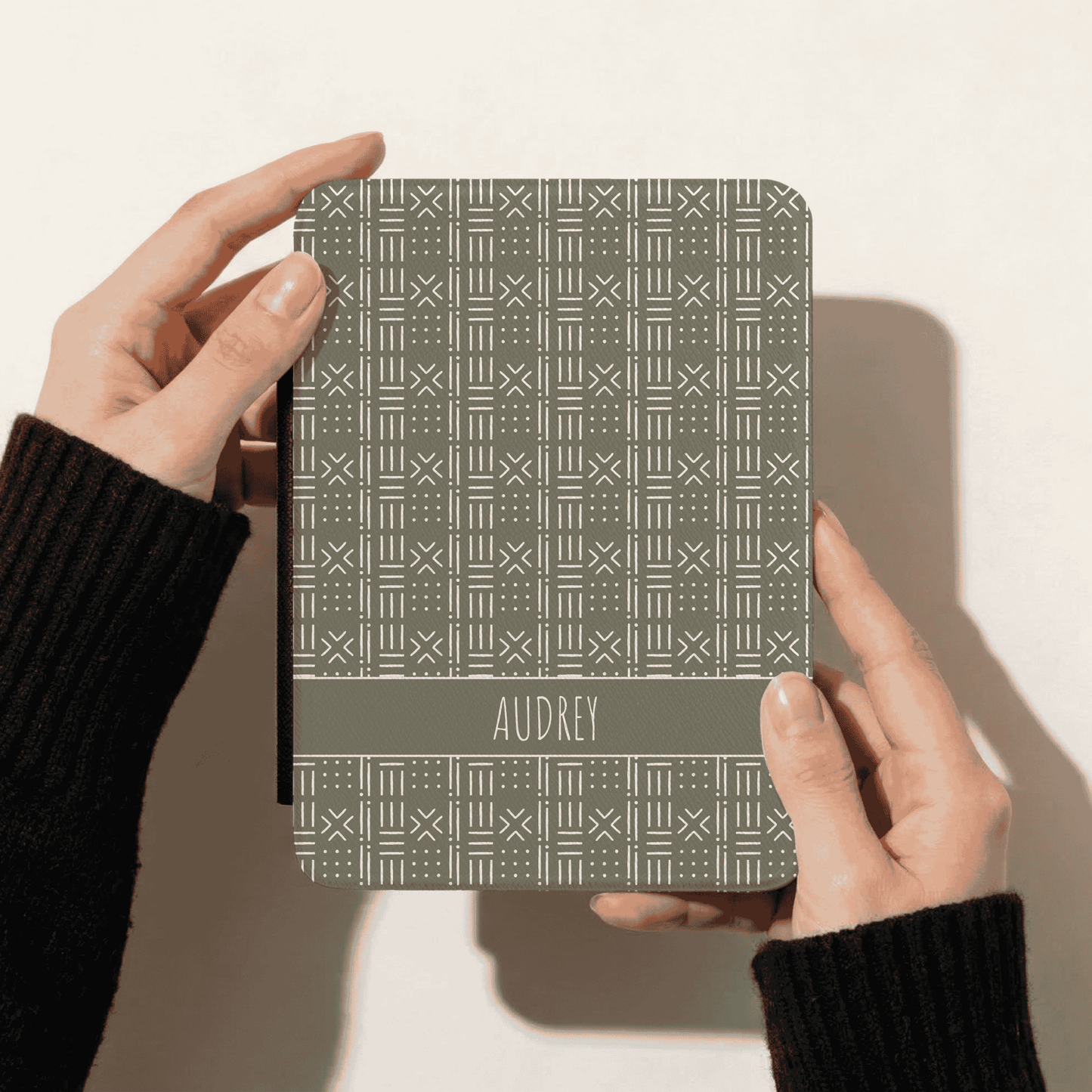 Personalized Kindle Case 12th Gen Paperwhite, Colorsoft 7", Custom Name, Mudcloth Inspired Pattern