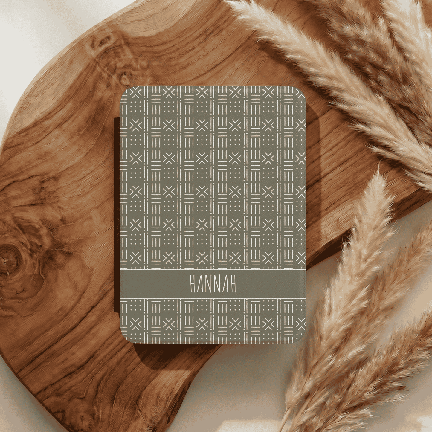 Personalized Kindle Case 12th Gen Paperwhite, Colorsoft 7", Custom Name, Mudcloth Inspired Pattern