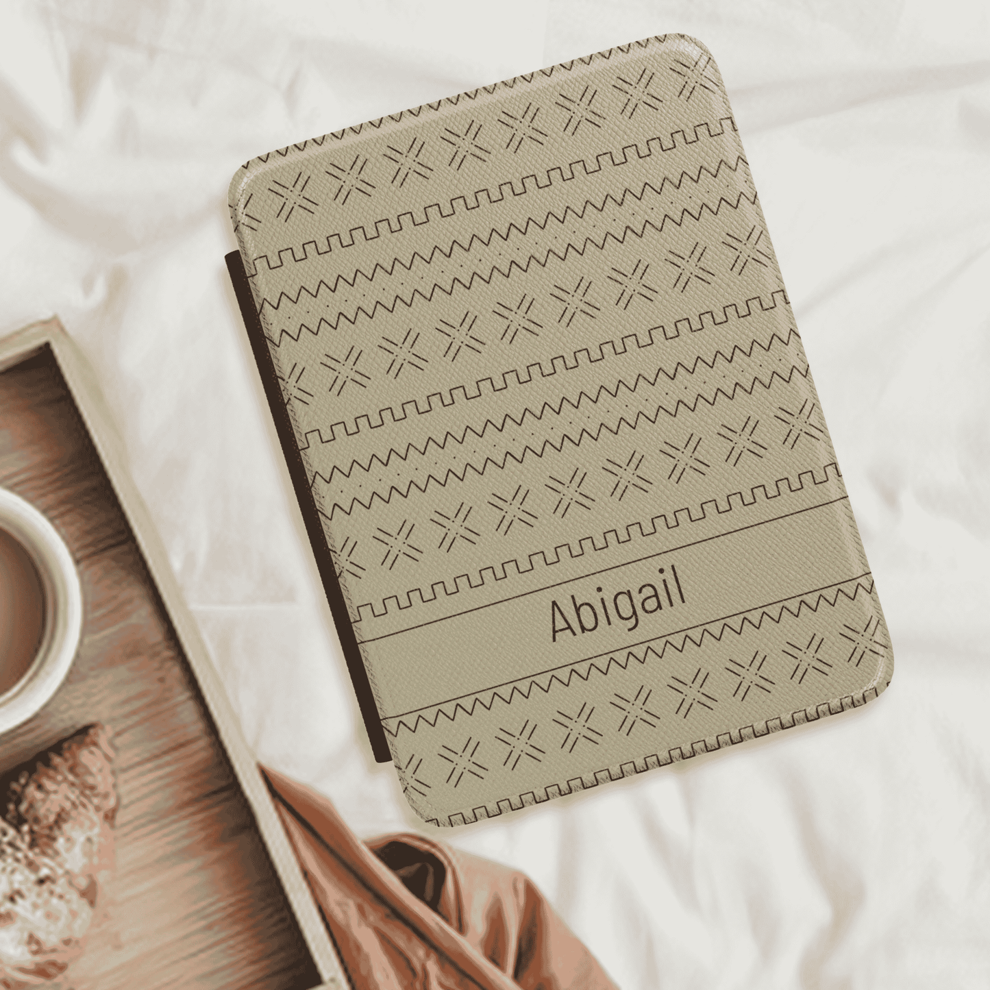 Personalized Kindle Case 12th Gen Paperwhite, Colorsoft 7", Custom Name, Mudcloth Inspired Pattern
